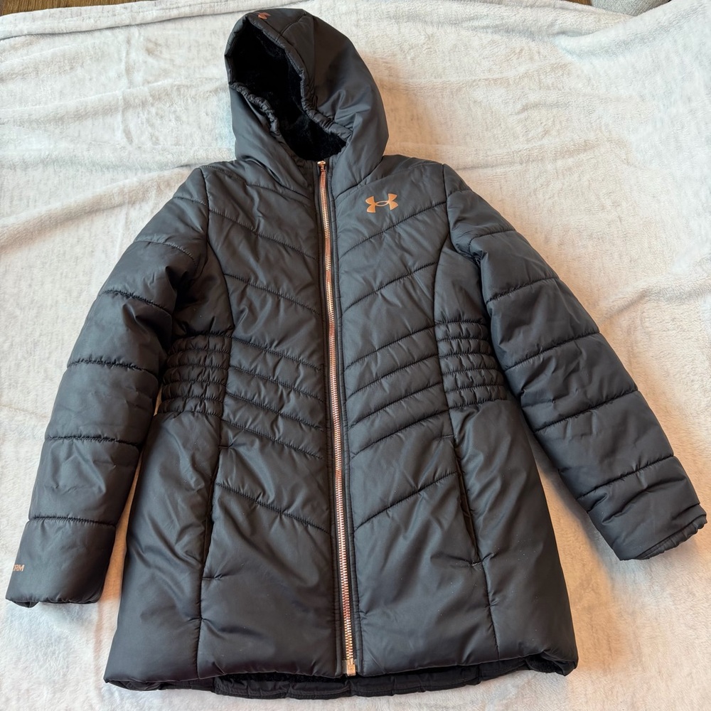Under Armour Kids Black Puffer Coat size Small